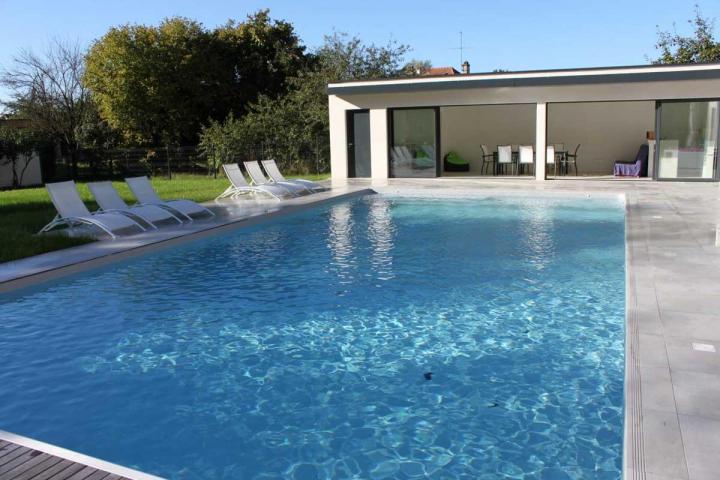 Conception de piscines Unibeo à Dijon